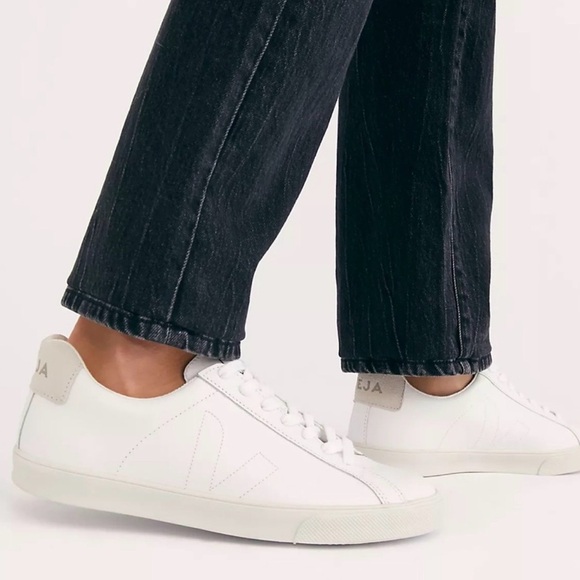 Veja Shoes - Veja Esplar White Leather Sneakers women size 38/7